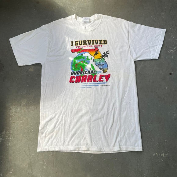 VTG I‎ Survived Hurricane Charley Aug 13 Friday 2004 Florida Storm Men Large - Picture 1 of 4